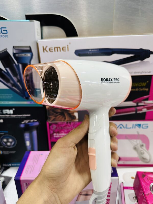 Sonax Pro SN-6626 hair dryer